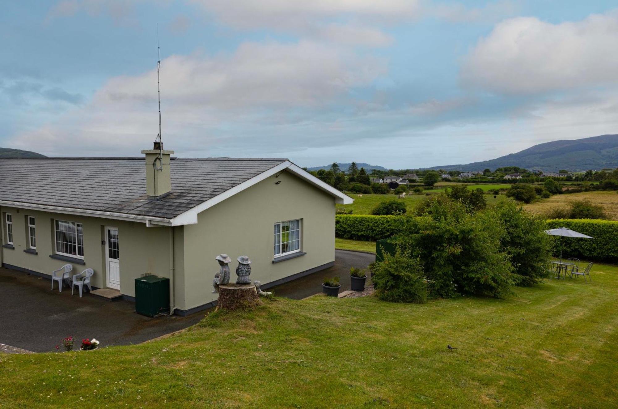 Mountain Nest At The Foot Of Slieve Gullion Cloghoge Exterior foto