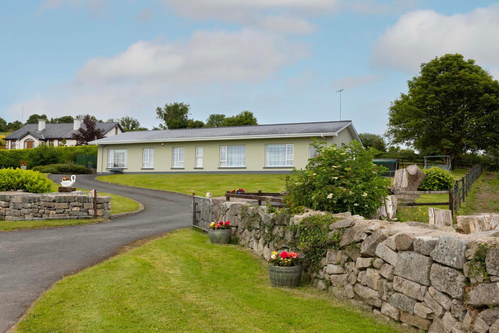 Mountain Nest At The Foot Of Slieve Gullion Cloghoge Exterior foto